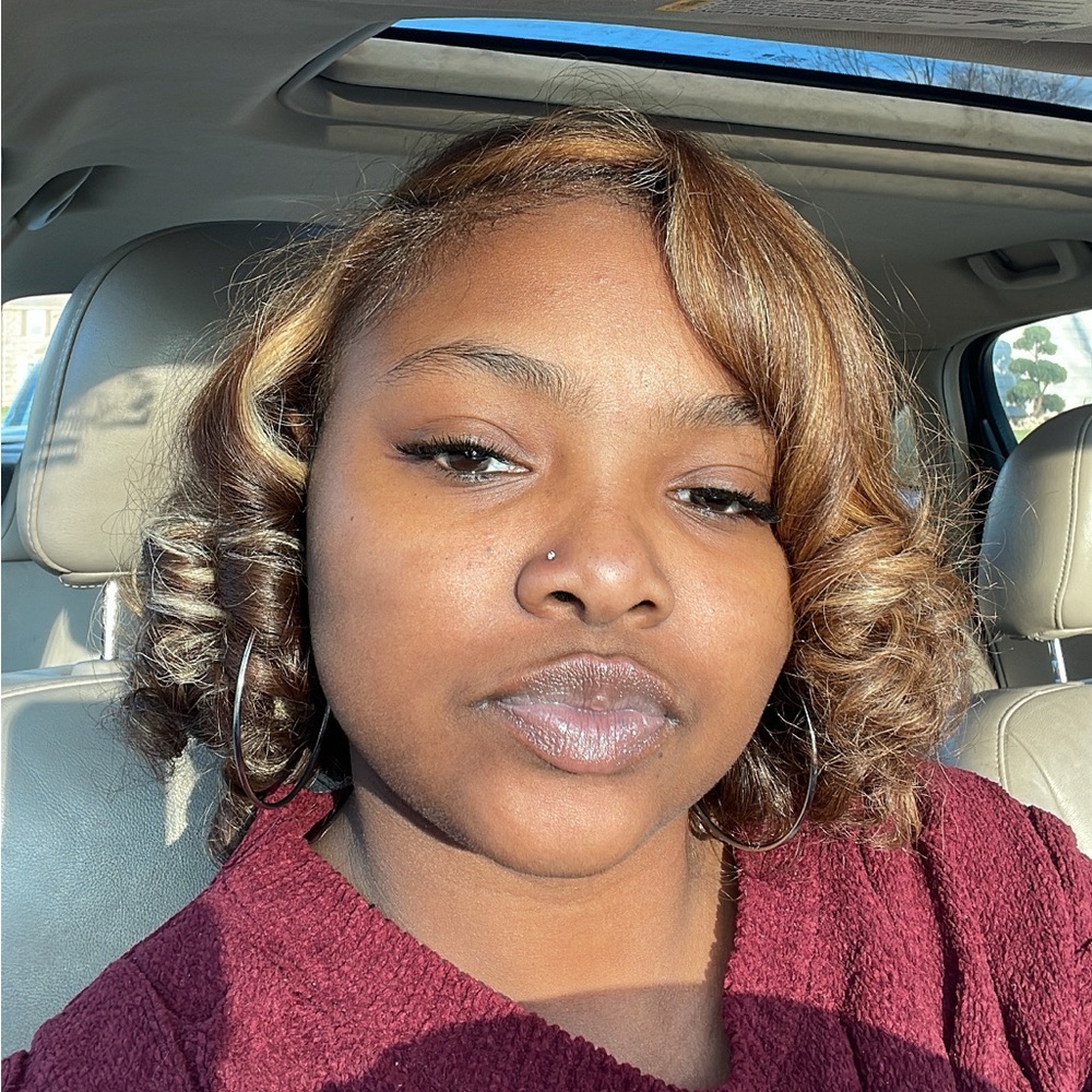 Meet your Posher, Teriana